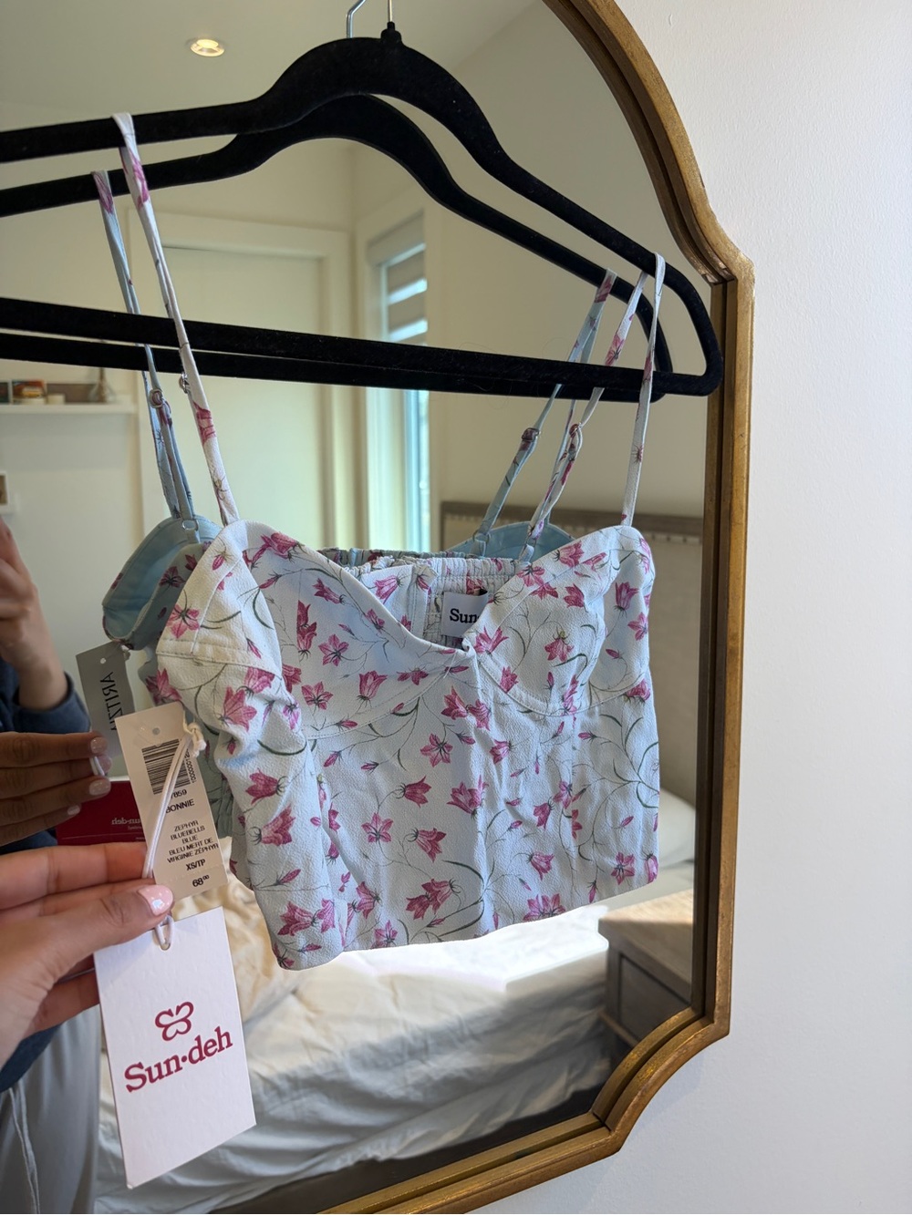Aritzia Sunday Best - light blue & pink floral  cami cropped top (brand new)